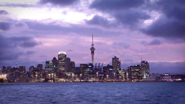 آکلینڈ کے بارے میں (حصہ اول) About Auckland (Part I)